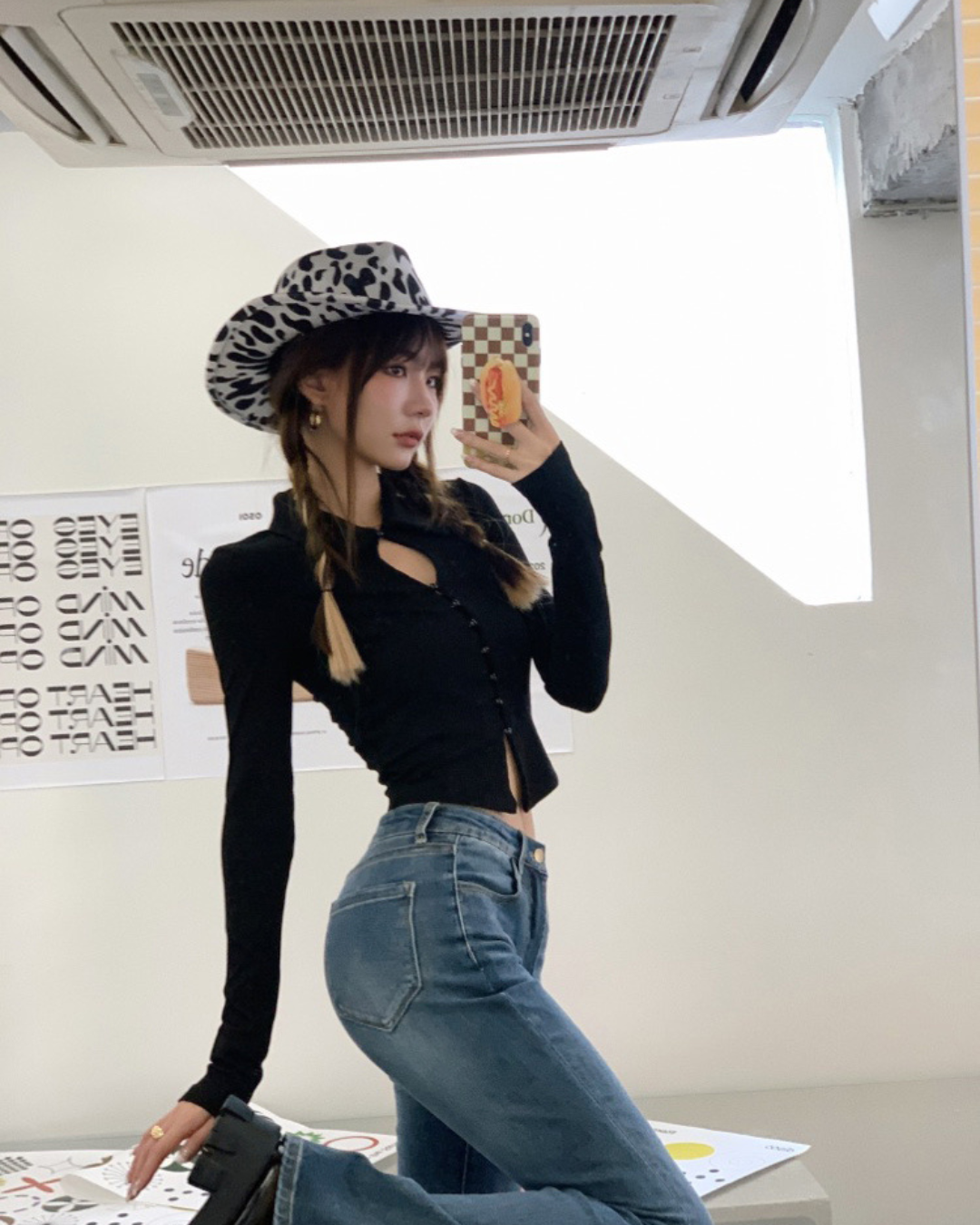 163 cm・46 kg・S size