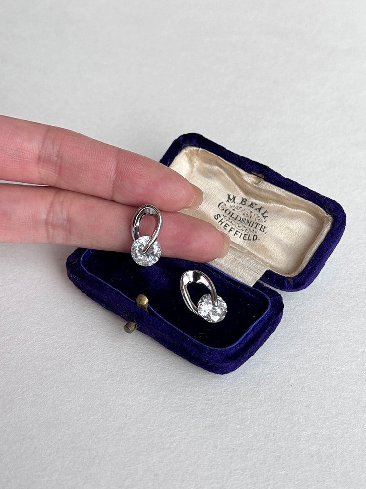 Embrace Solitaire Studs