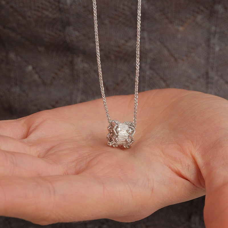 Textured Halo Pendant Necklace