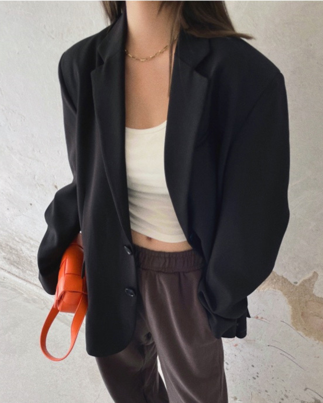 168 cm・51 kg・M size