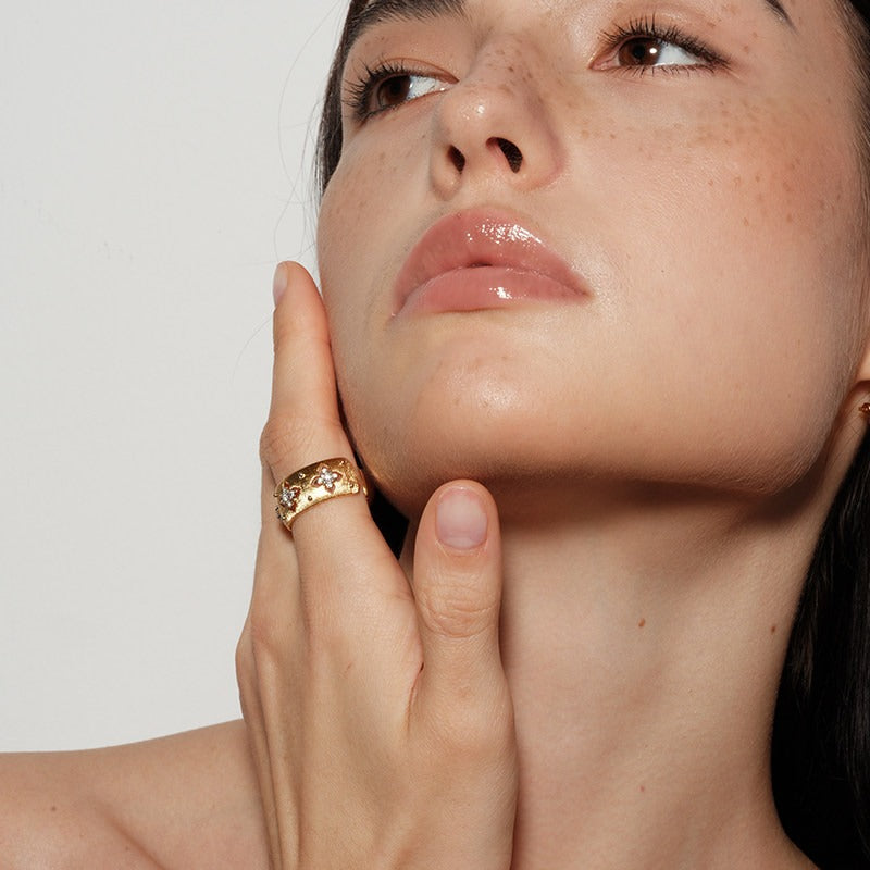 Stellar Relief Ring