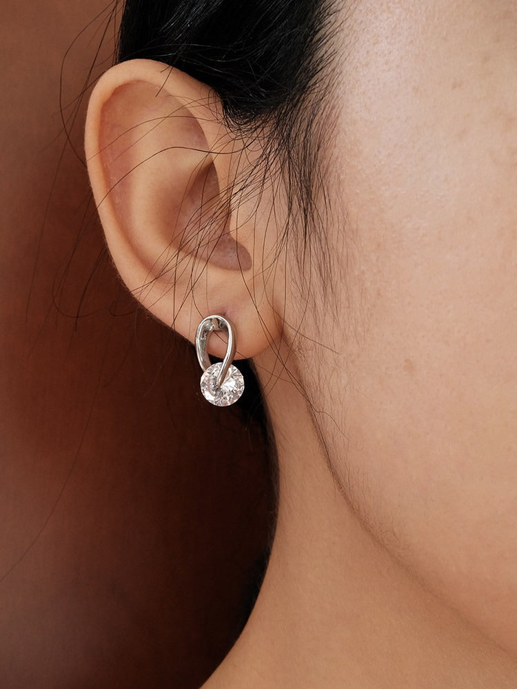 Embrace Solitaire Studs