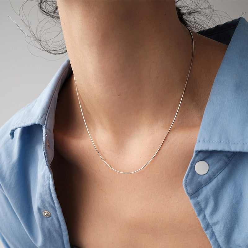 Silk Line Necklace