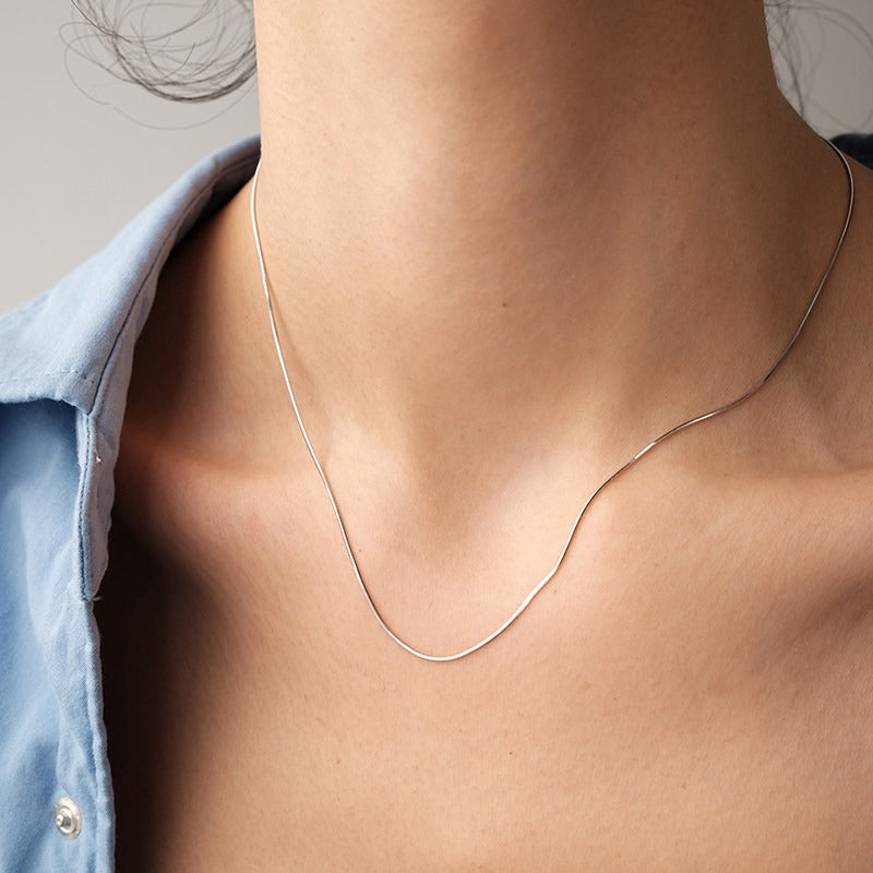 Silk Line Necklace