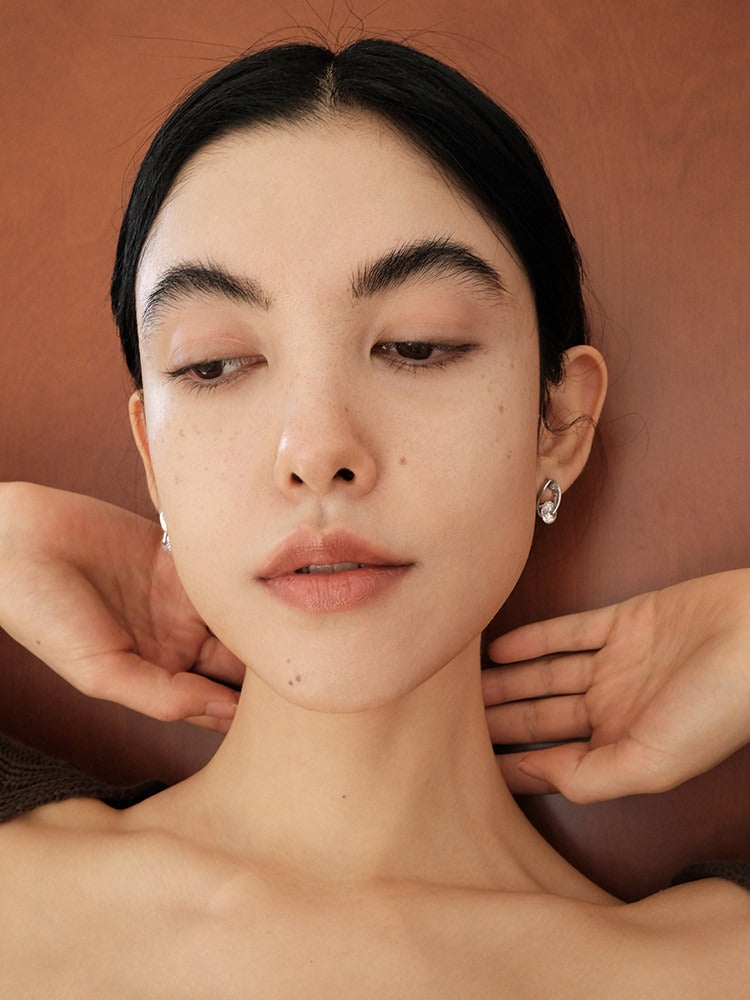 Embrace Solitaire Studs