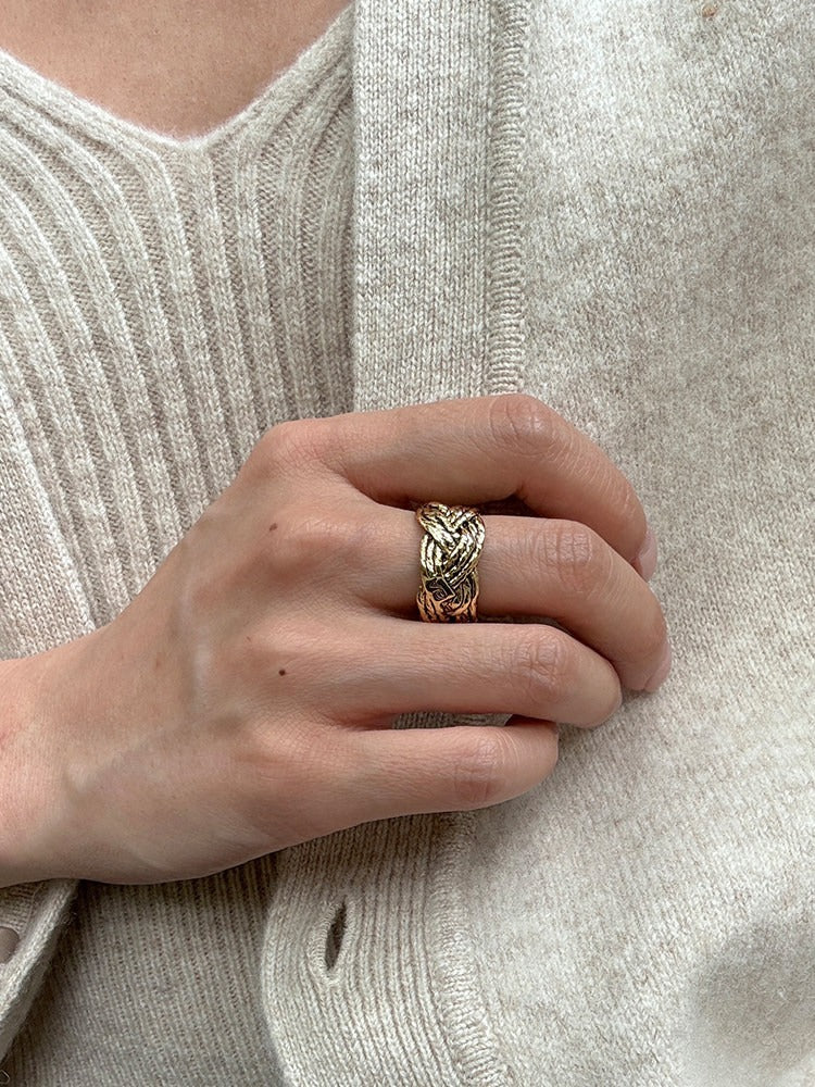 Braided Knot Ring