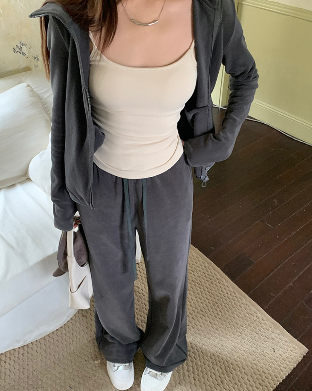 163 cm・45 kg・S size