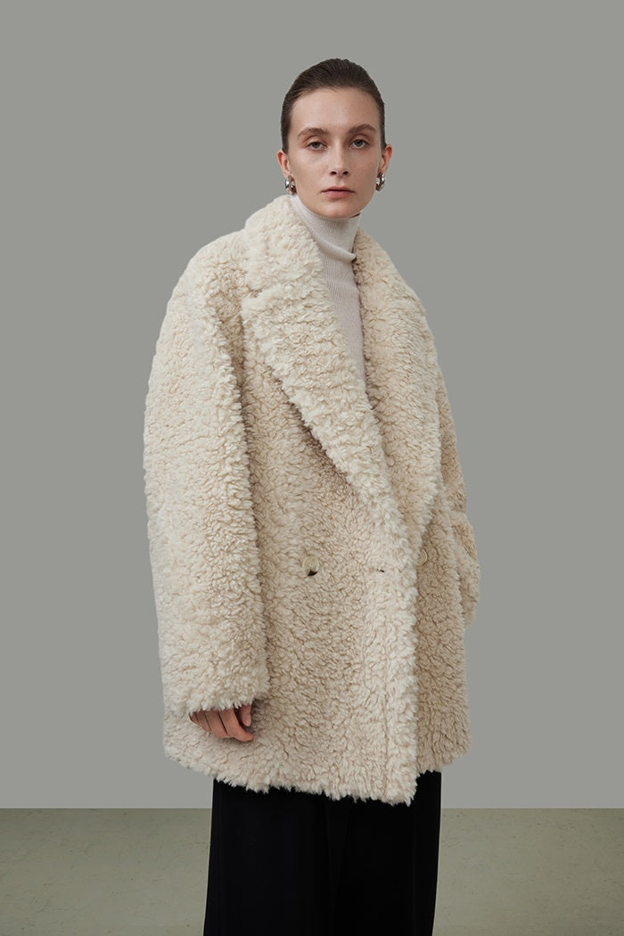 Chic Shearling Cropped Coat