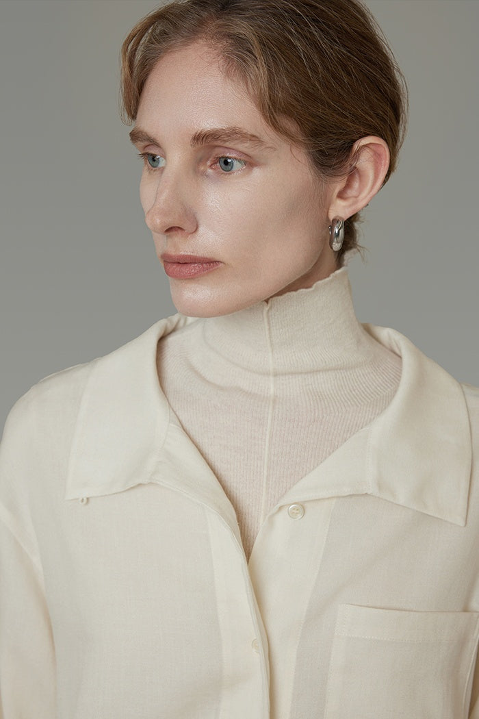 Unspoken Minimalist Collar Blouse