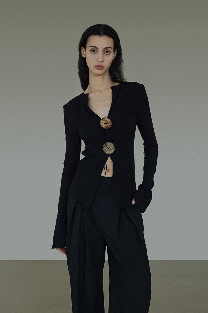 Chic V-Neck Knit: Urban Elegance