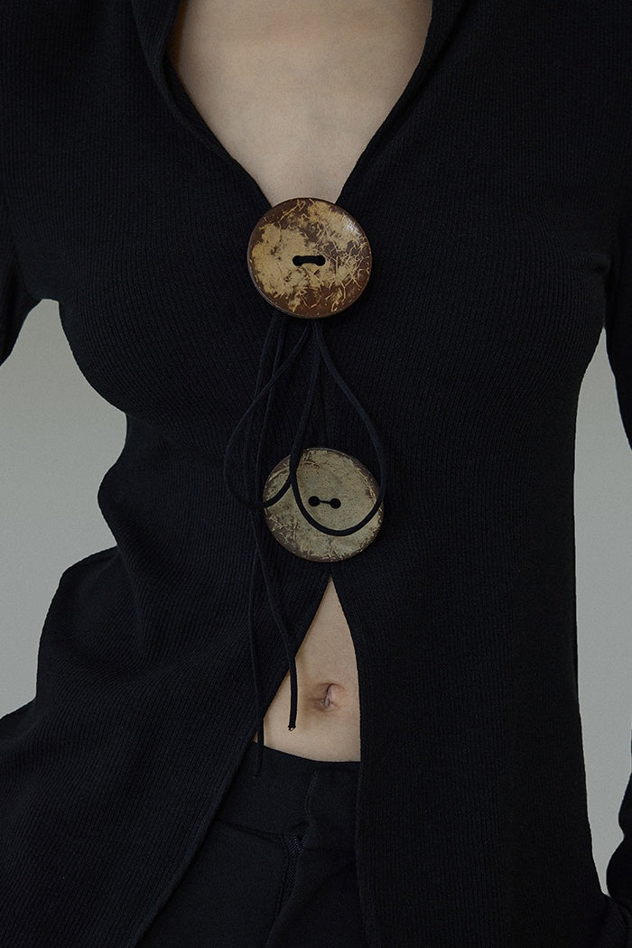 Chic V-Neck Knit: Urban Elegance