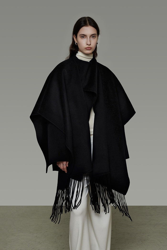 Chic Sculpted Cape Coat