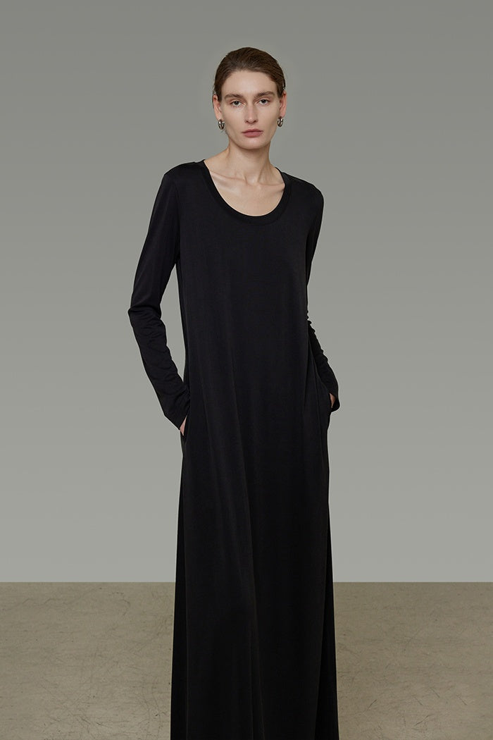 Effortless Chic Knit Midi Dress