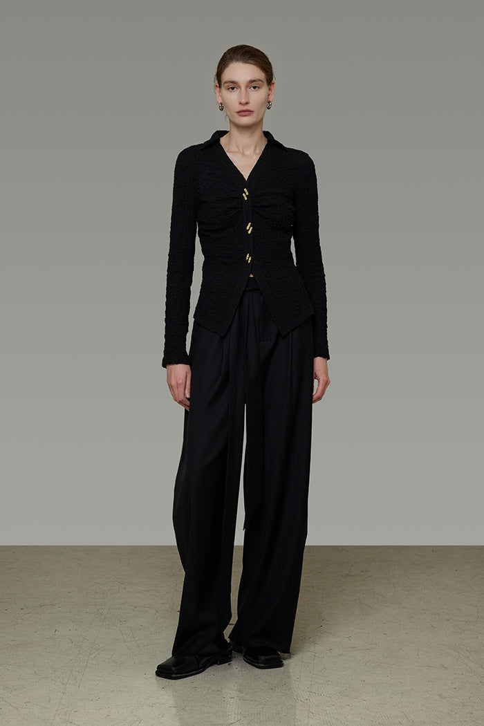 Chic Knit Top: Effortless Office Edge