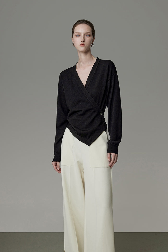 Chic V-Neck Knit Base Top