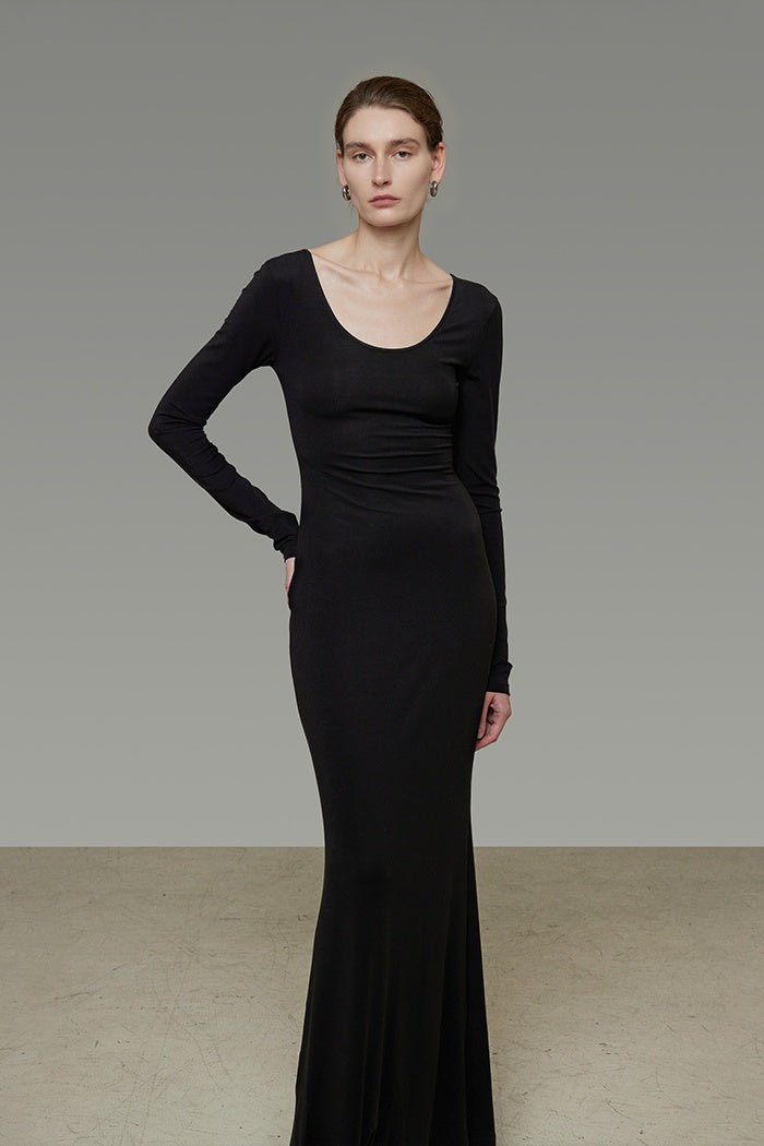 Sculpted Elegance U-Neck Maxi Dress