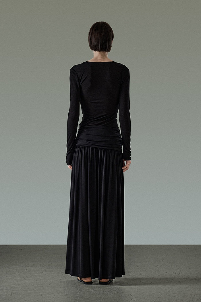 Sculpted Silhouette Maxi Skirt