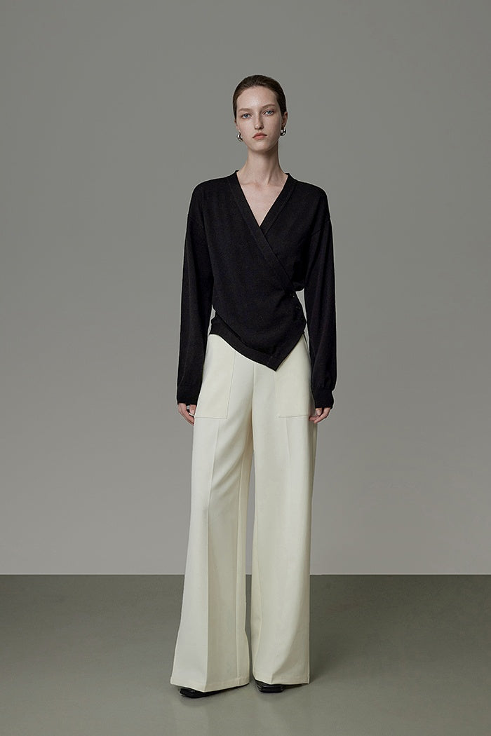 Chic V-Neck Knit Base Top