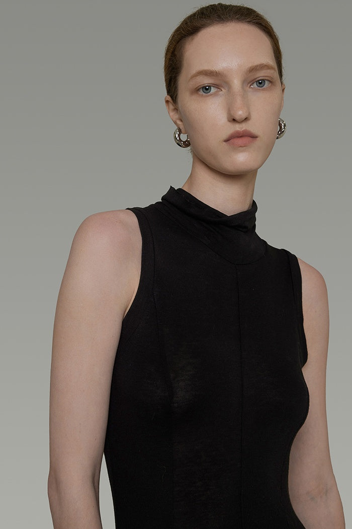 Quiet Luxury Sleeveless Knit Dress