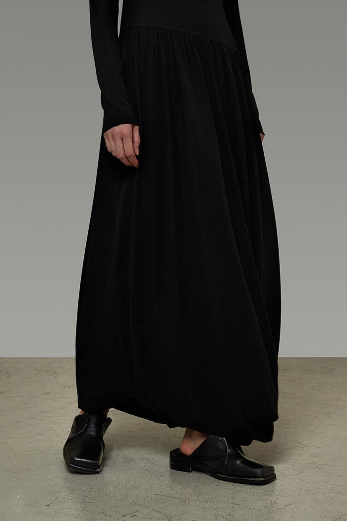 Silent Elegance Ribbed Knit Dress