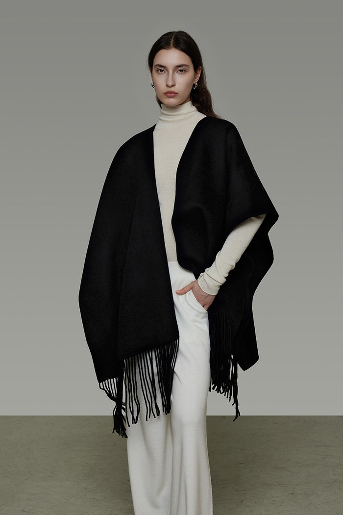 Chic Sculpted Cape Coat