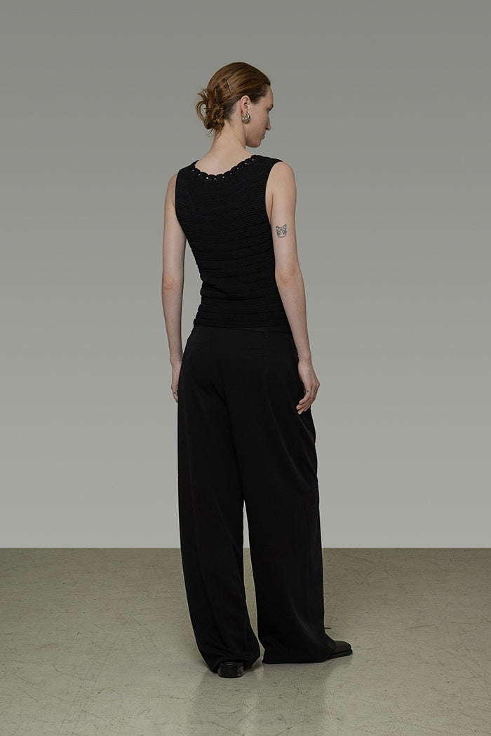 Effortless Chic Knit V-Neck Shell