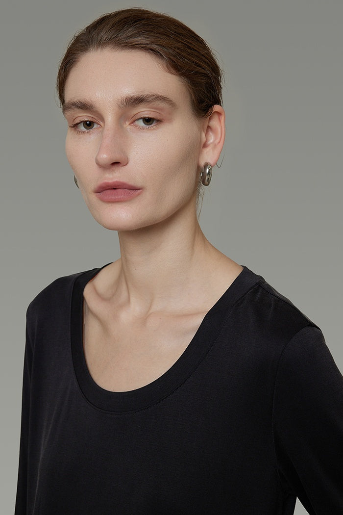 Effortless Chic Knit Midi Dress