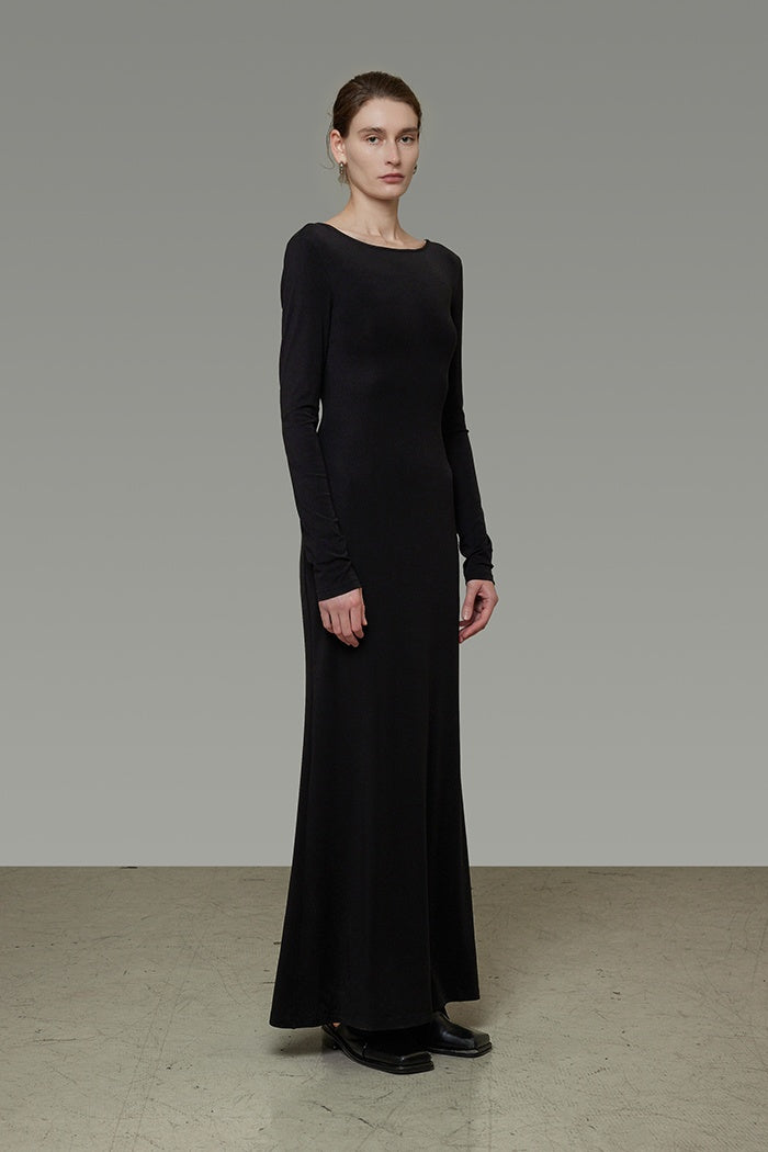 Sculpted Elegance U-Neck Maxi Dress