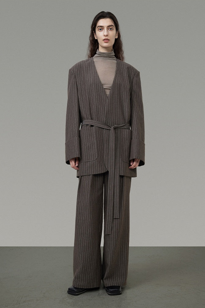 Effortless Chic Tailored Power Suit