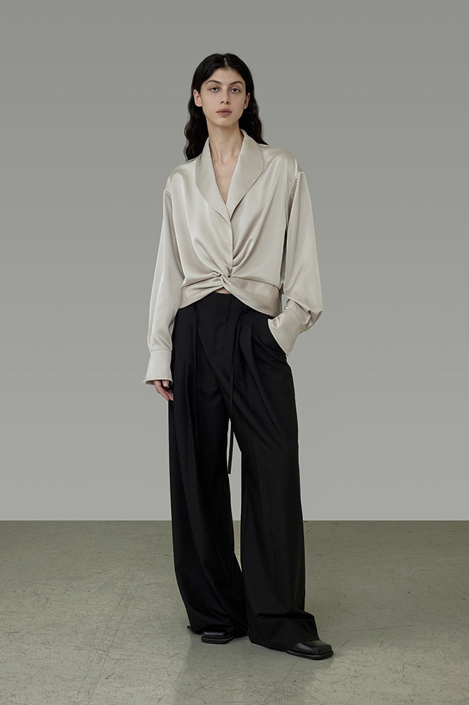 Chic Parisian V-Neck Twist Blouse