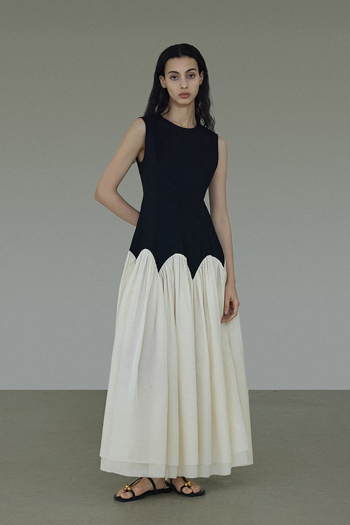 Chic Contrast A-Line Midi Dress