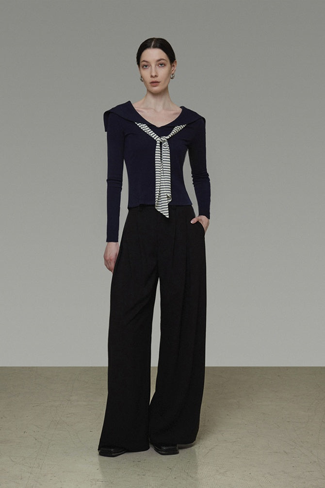 Subtle Detail Retro Knit Top