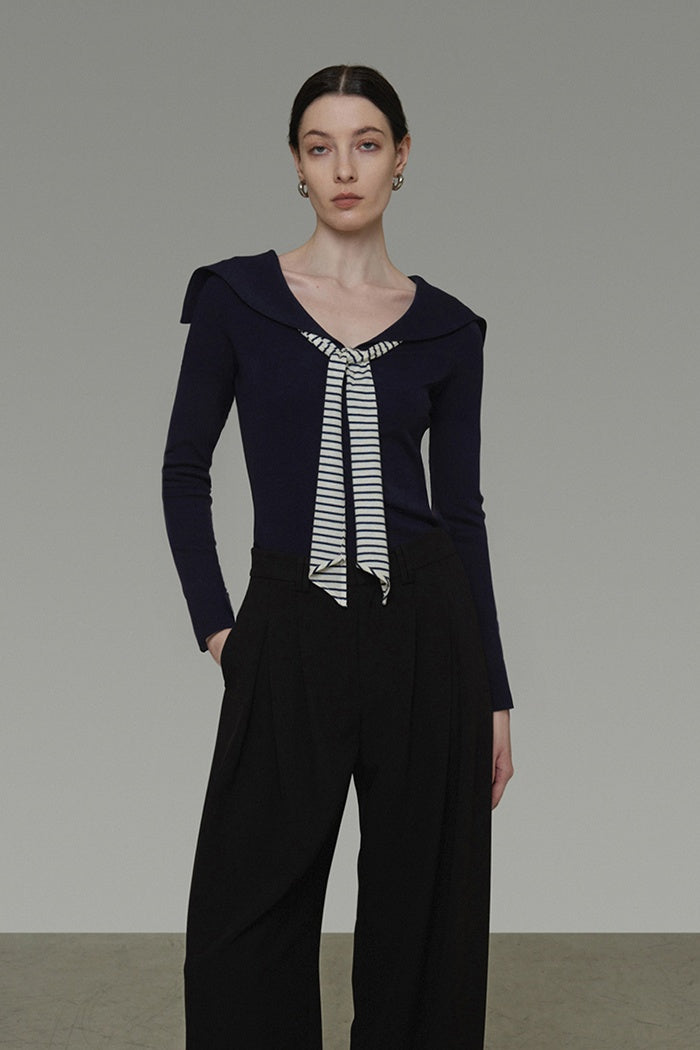 Subtle Detail Retro Knit Top