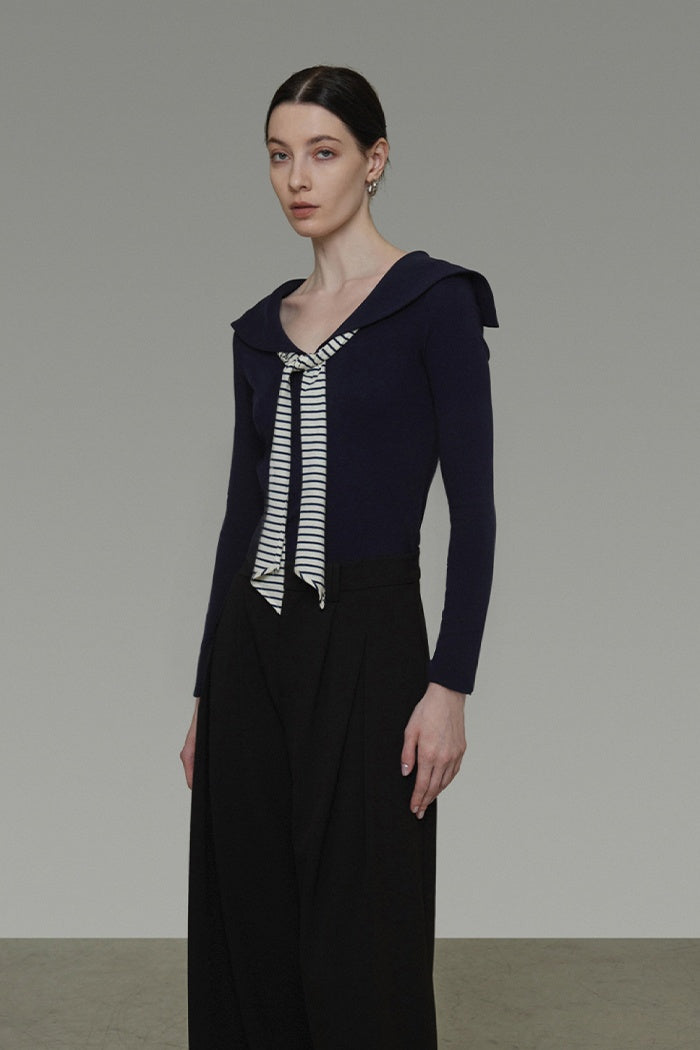 Subtle Detail Retro Knit Top