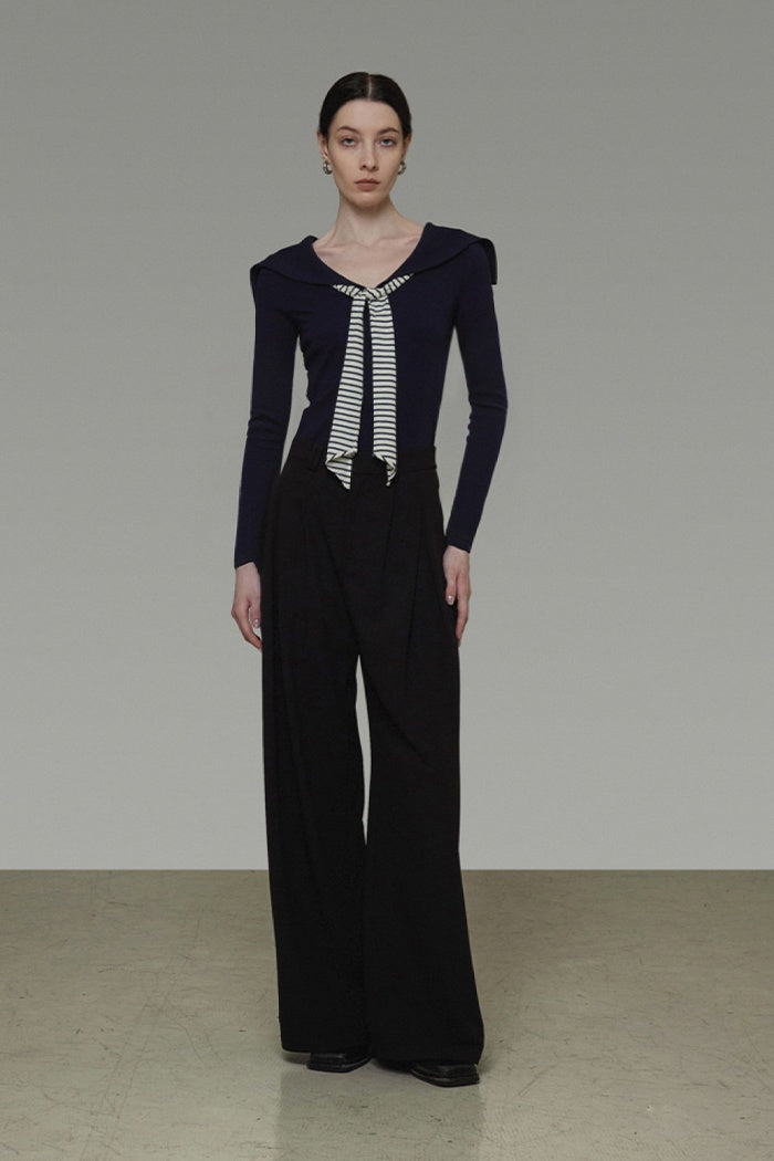 Subtle Detail Retro Knit Top