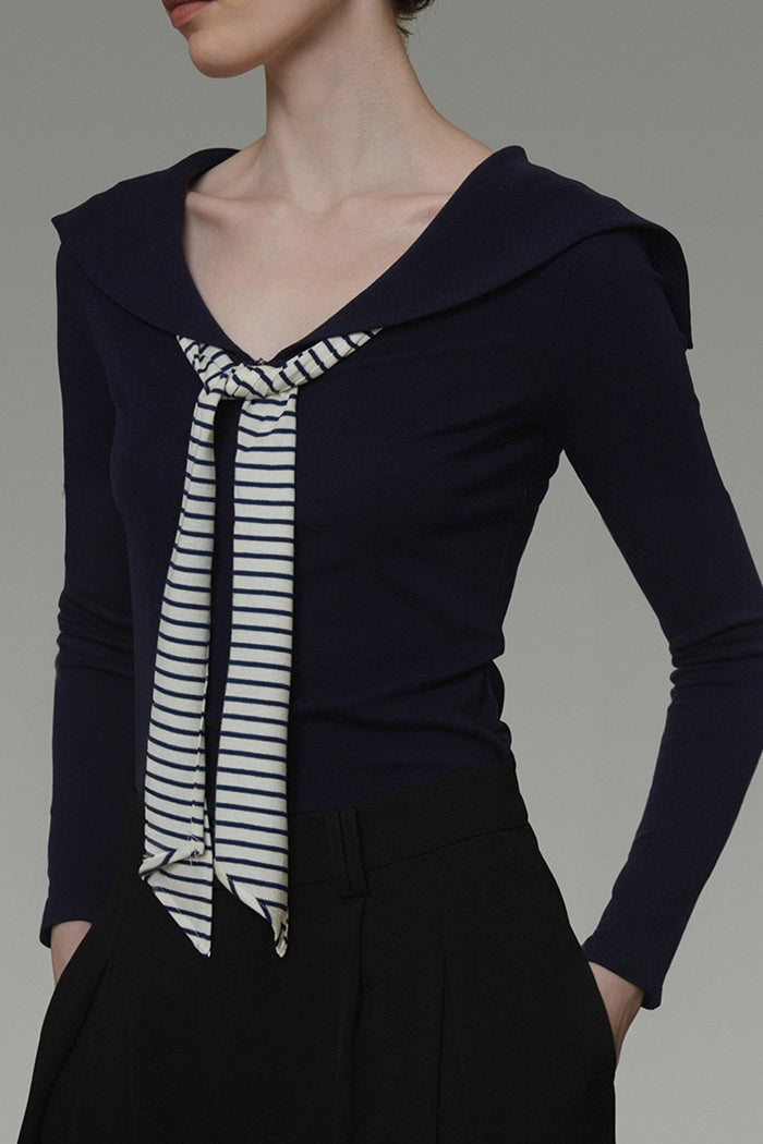 Subtle Detail Retro Knit Top