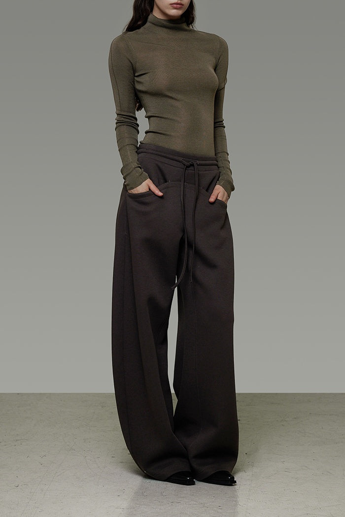 Quiet Structure Wide-Leg Trousers
