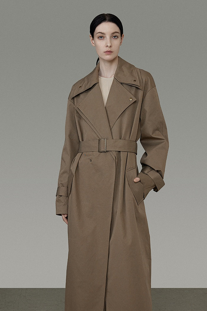 Timeless Trench Coat: Understated Luxury