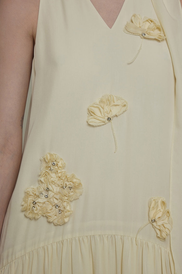 Sculpted Ribbon Flow Maxi Dress