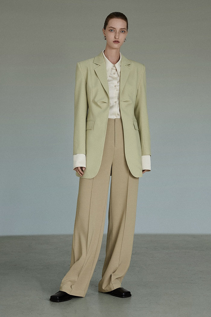 Tailored Chic: Emerald Sculpted Blazer