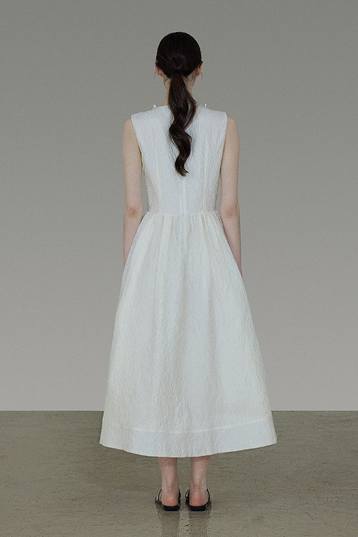 Quiet Luxury Tailored Pearl Collar Dress