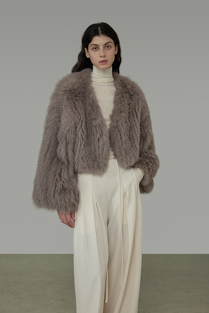 Chic V-Neck Raccoon Fur Cropped Coat