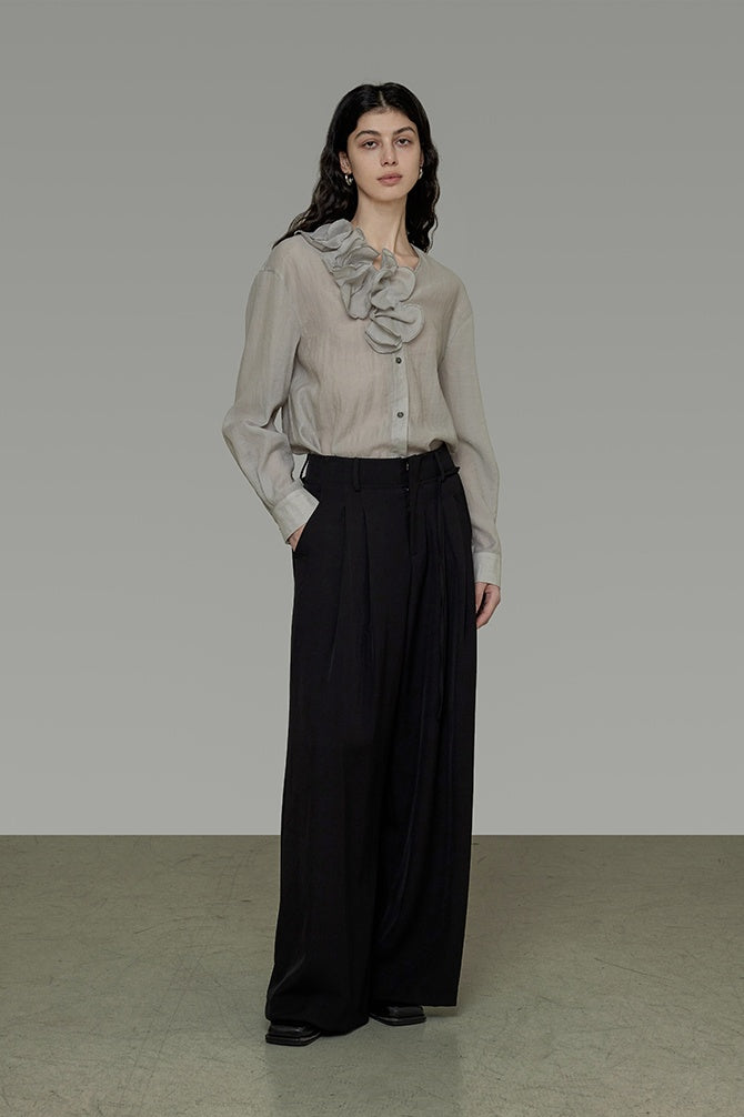 Effortless Parisian V-Neck Blouse