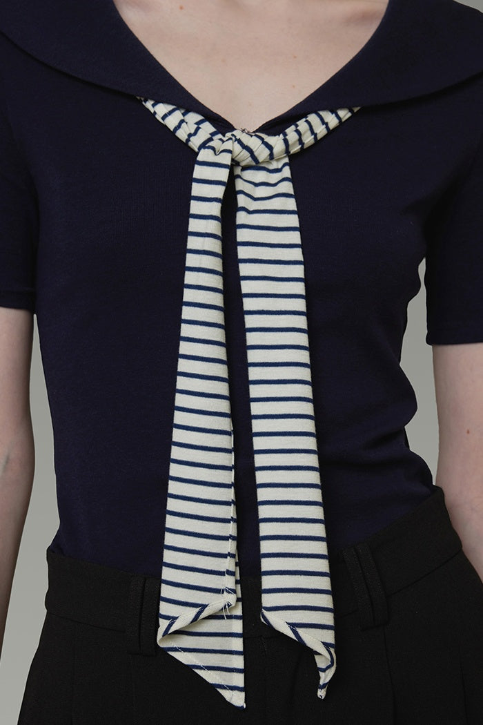 Chic Contrast Collar Refined Top