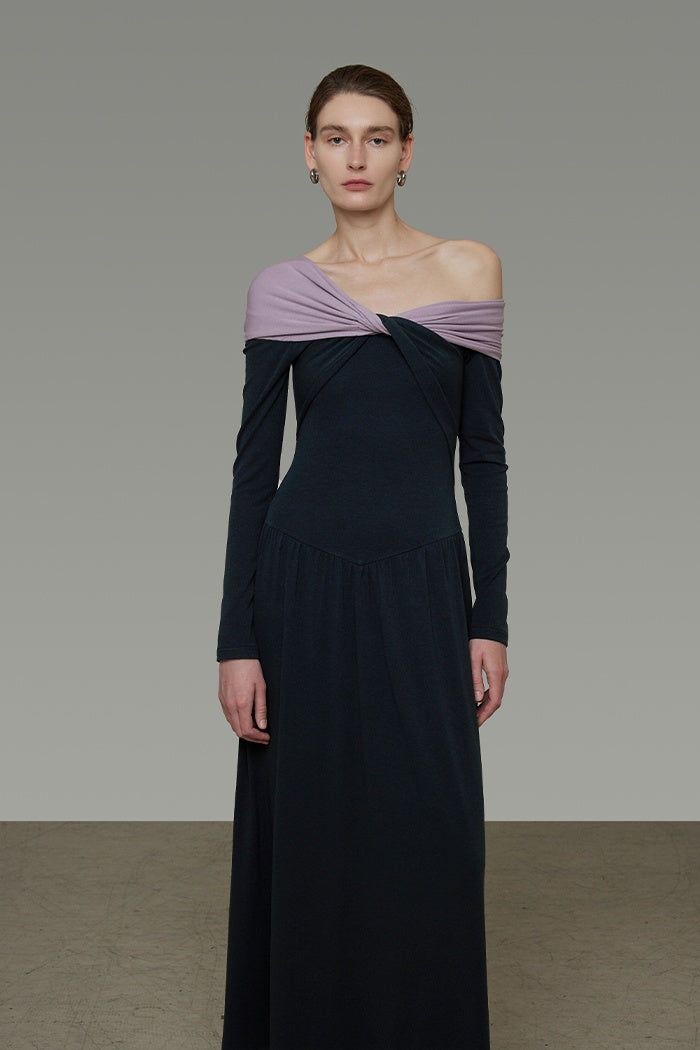 Chic Colorblock Knit Maxi Dress