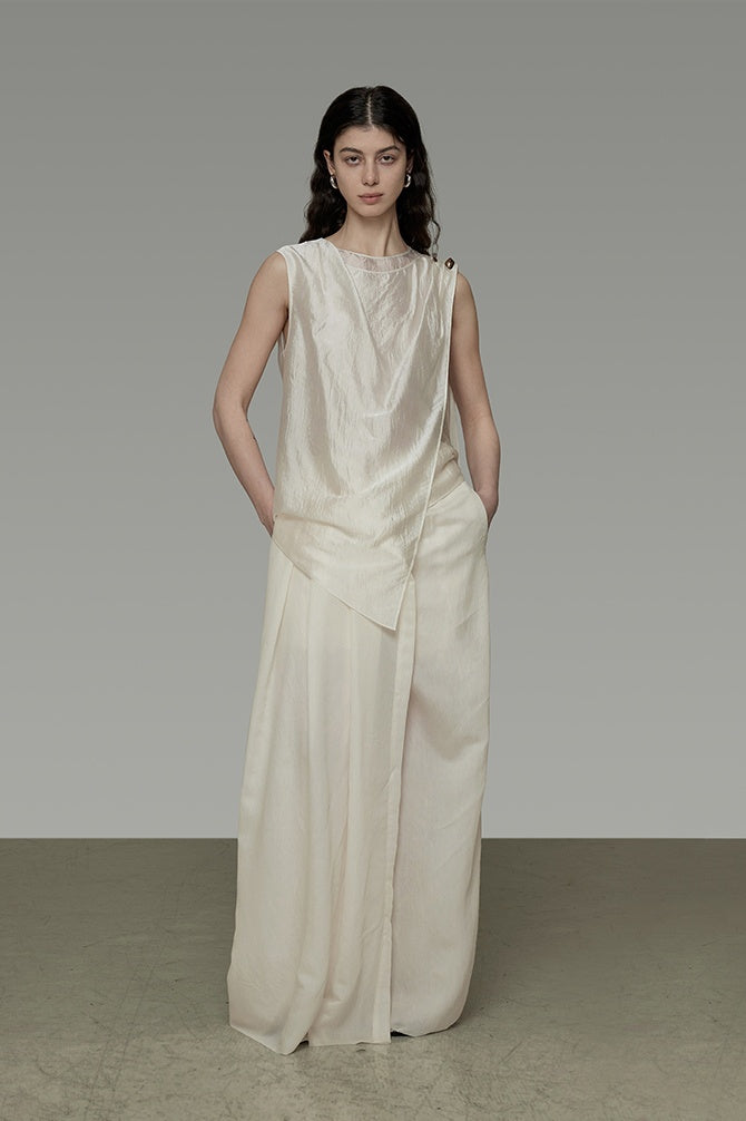 Sleek Layered Essential Tank