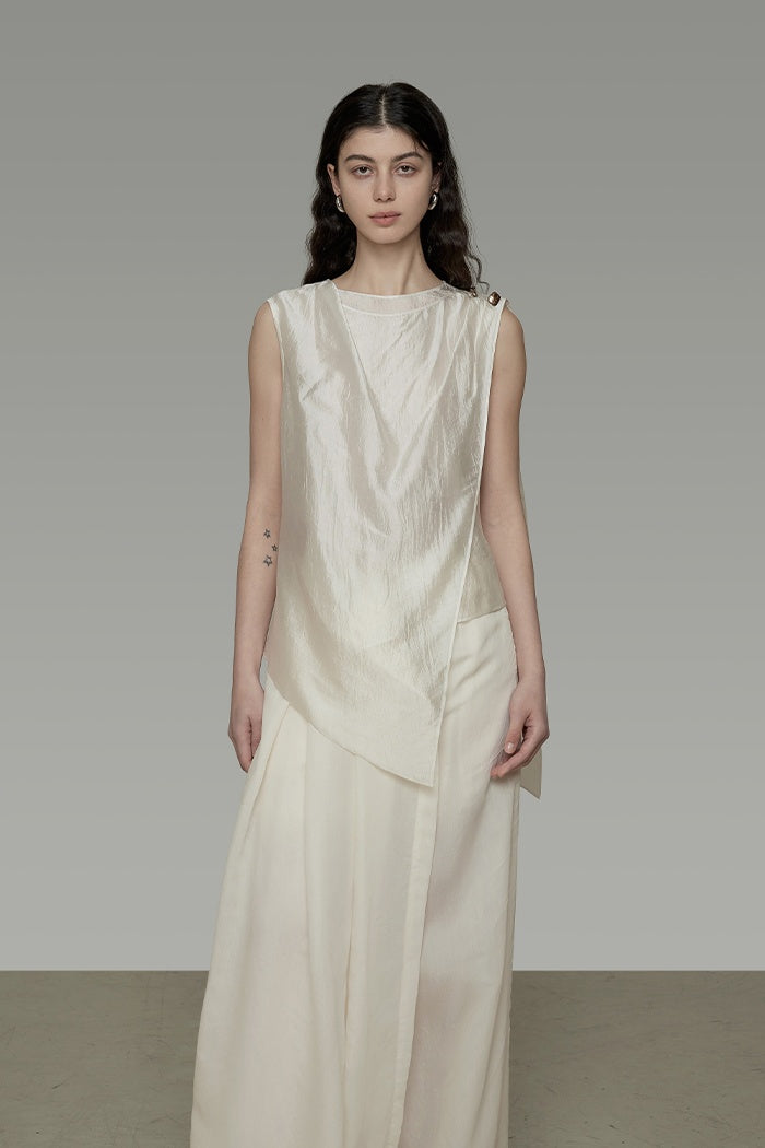 Sleek Layered Essential Tank