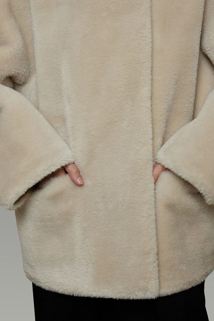 Plush Minimalist Effortless Outerwear