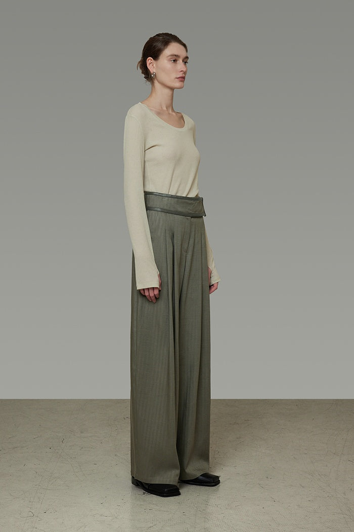 Effortless Wide-Leg Trousers