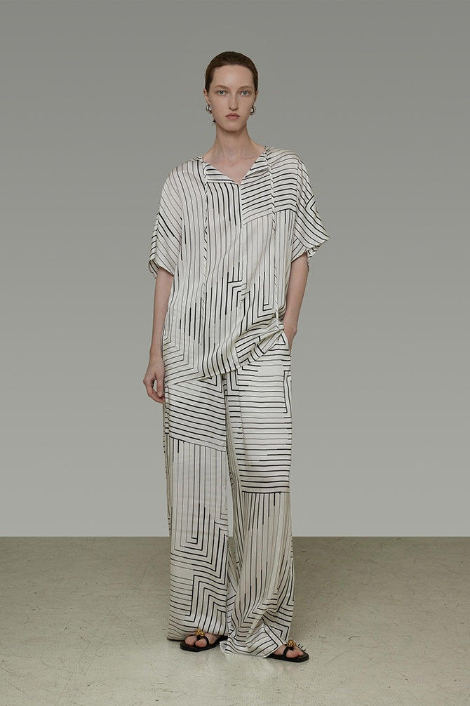Chic Pinstripe Sculpting Trousers